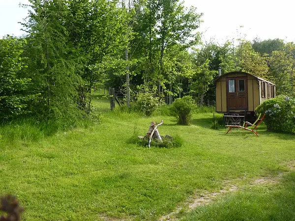 Location Vacances - Roulotte-Caravane - Ouroux - 2 personnes - Photo 3